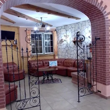 Ilenia Villa Parabita